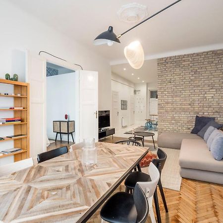 Sunshine Sprint Luxury Apartment Будапеща Екстериор снимка