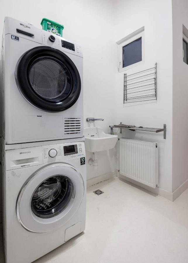 Sunshine Sprint Luxury Apartment Будапеща Екстериор снимка